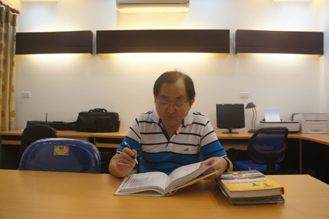 Sinh Hoạt Khoa Học Tháng 4/2012